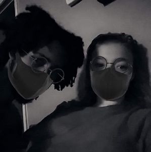 Meet your Posher, Sapphire